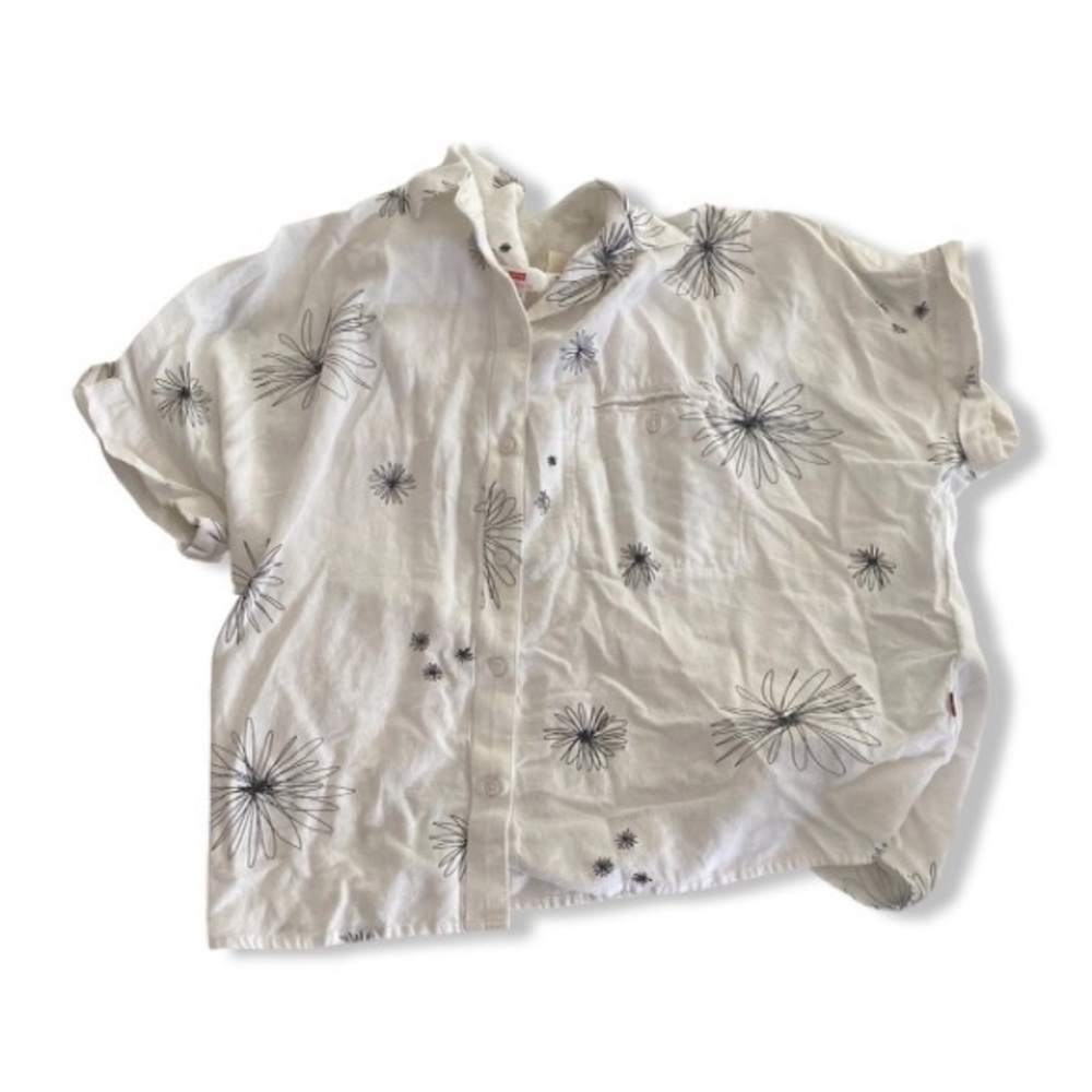 Levi’s button down shirt